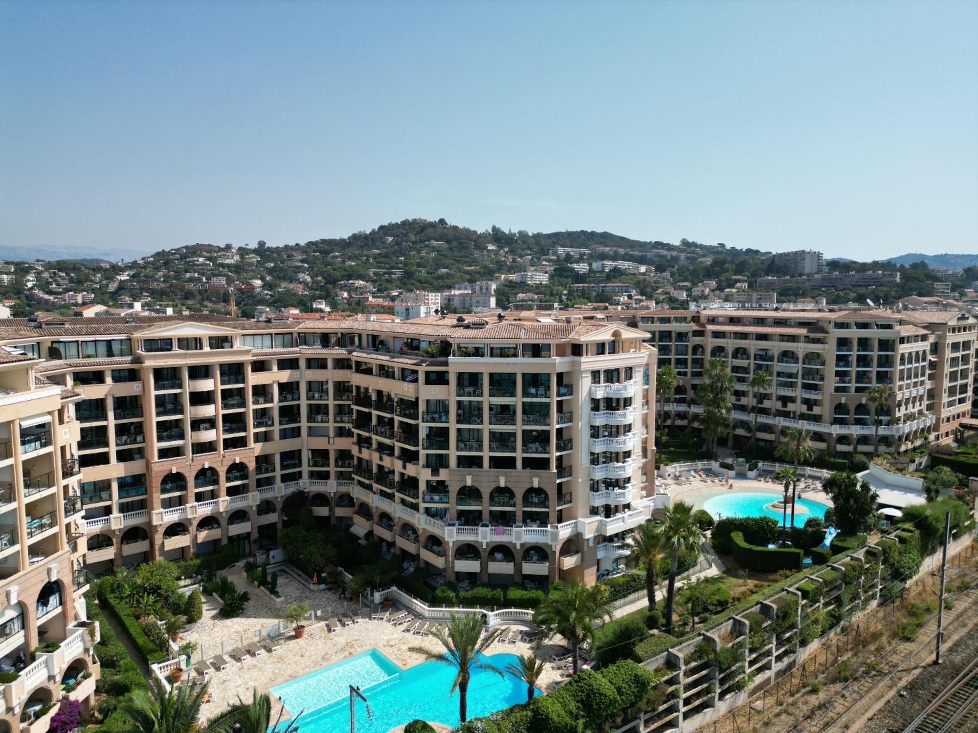 Appartement La Palme D'azur - *