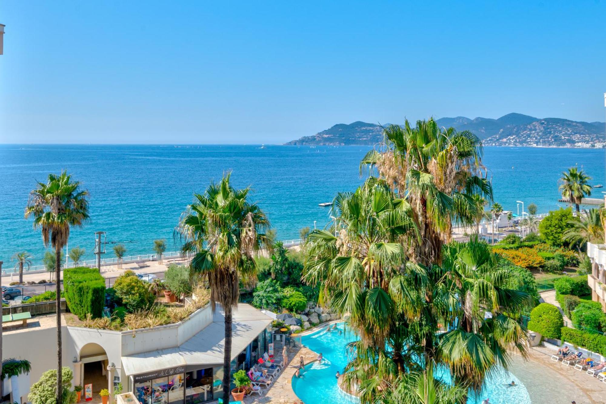 La Palme D'azur - Cannes